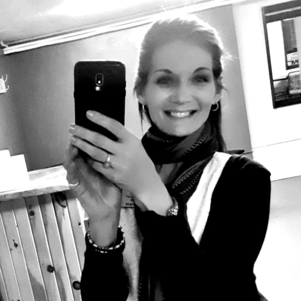 Meet your Posher, Danna